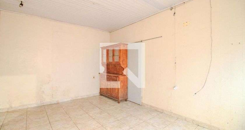 Casa para Aluguel - Sarandi, 2 Quartos,  80 m² - Porto Alegre