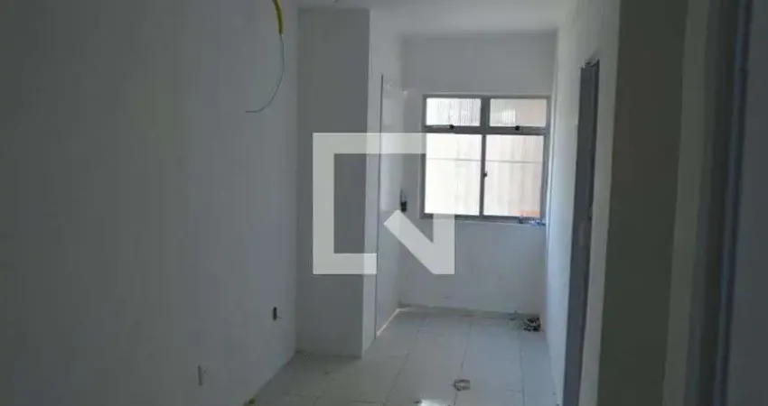 Casa para Aluguel - Taquara, 2 Quartos,  55 m² - Rio de Janeiro