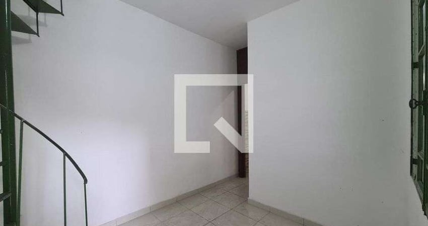 Casa para Aluguel - Engenho Novo, 2 Quartos,  45 m² - Rio de Janeiro
