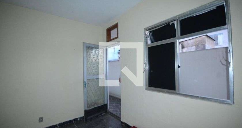 Kitnet / Stúdio para Aluguel - Vila Valqueire, 1 Quarto,  30 m² - Rio de Janeiro