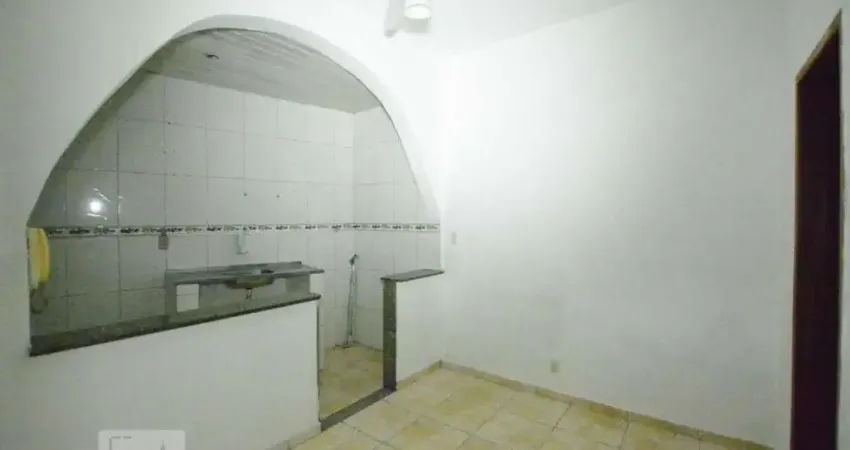 Apartamento para Aluguel - Olaria, 1 Quarto,  60 m² - Rio de Janeiro