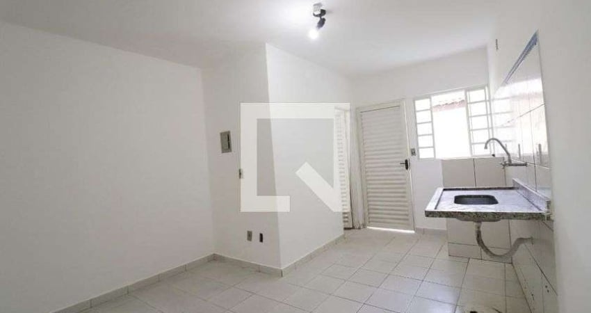 Kitnet / Stúdio para Aluguel - Setor Leste Universitário , 1 Quarto,  39 m² - Goiânia