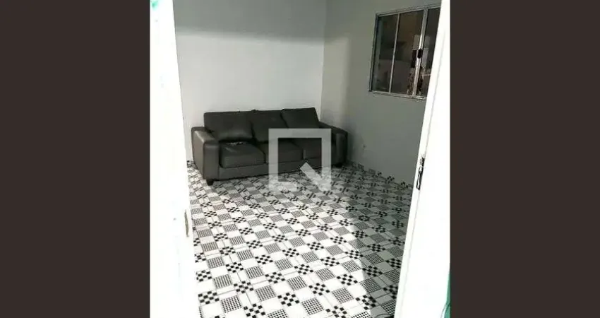 Casa para Aluguel - Vila Clara, 2 Quartos,  60 m² - São Paulo