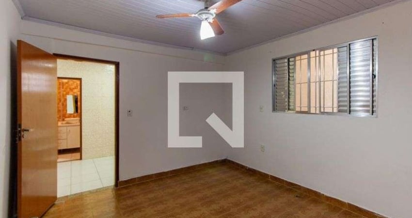 Casa para Aluguel - Vila Santa Clara, 1 Quarto,  45 m² - São Paulo