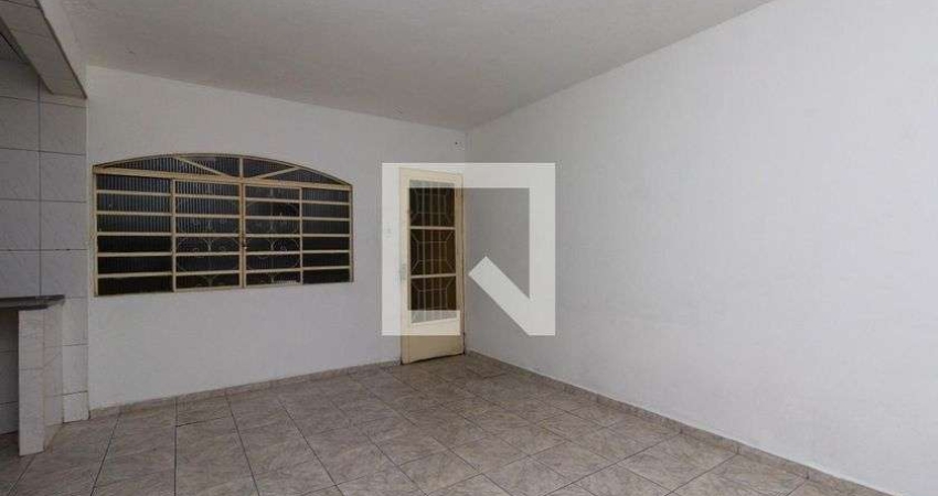 Casa para Aluguel - Vila Jacuí, 1 Quarto,  60 m² - São Paulo
