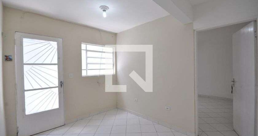 Casa para Aluguel - Parque Casa de Pedra, 1 Quarto,  65 m² - São Paulo