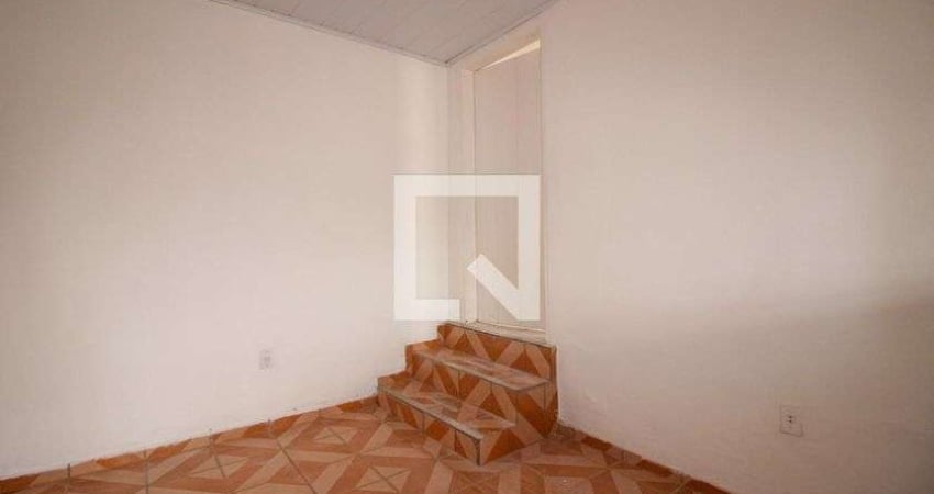 Casa para Aluguel - Vila Alpina, 2 Quartos,  100 m² - São Paulo