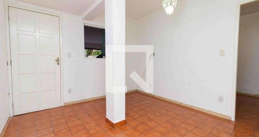 Casa para Aluguel - Vila Jacuí, 1 Quarto,  65 m² - São Paulo
