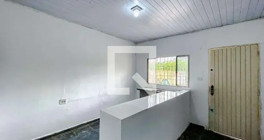 Casa para Aluguel - Mooca, 1 Quarto,  34 m² - São Paulo