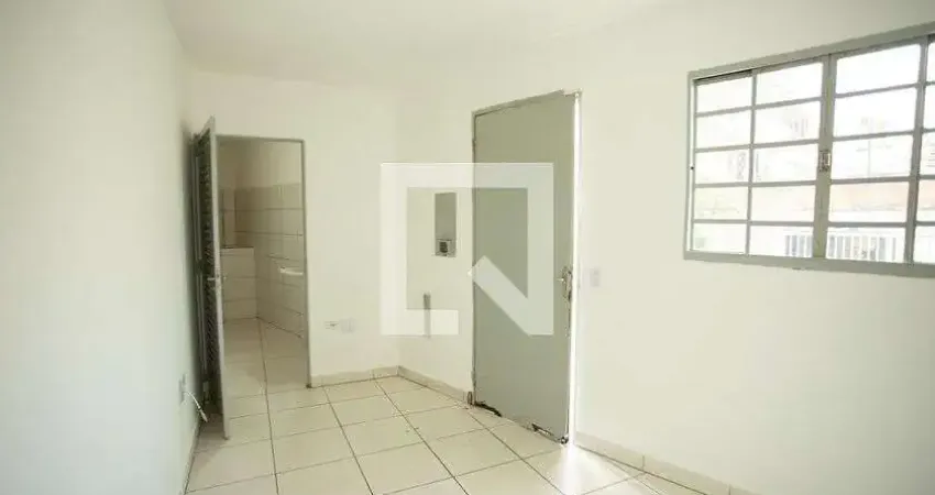 Casa para Aluguel - Vila Santa Maria, 1 Quarto,  80 m² - São Paulo
