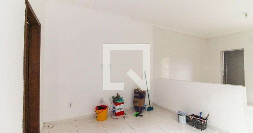 Casa para Aluguel - Itaquera, 1 Quarto,  50 m² - São Paulo