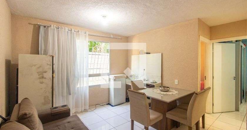 Apartamento para Aluguel - Guaratiba, 2 Quartos,  48 m² - Rio de Janeiro
