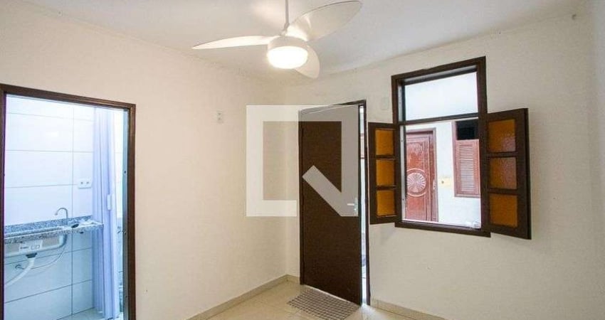 Kitnet / Stúdio para Aluguel - Campestre, 1 Quarto,  12 m² - Santo André