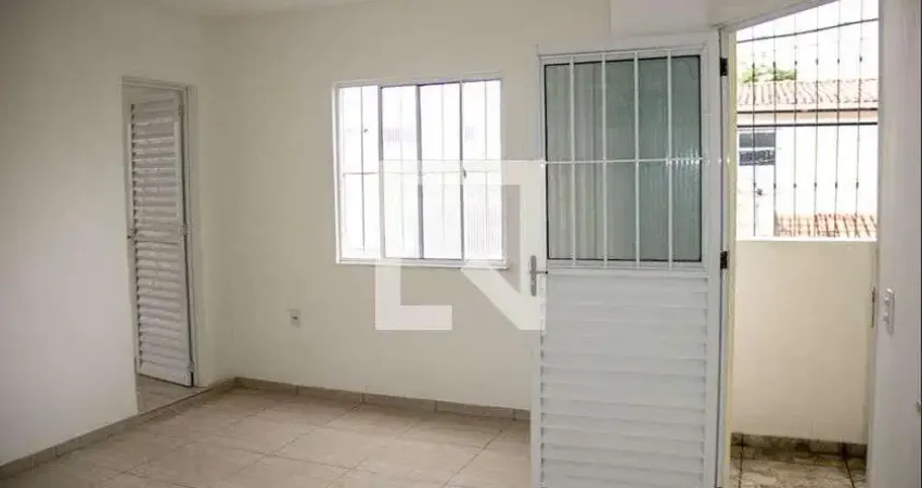 Apartamento para Aluguel - Sao Cristovao, 2 Quartos,  65 m² - Salvador