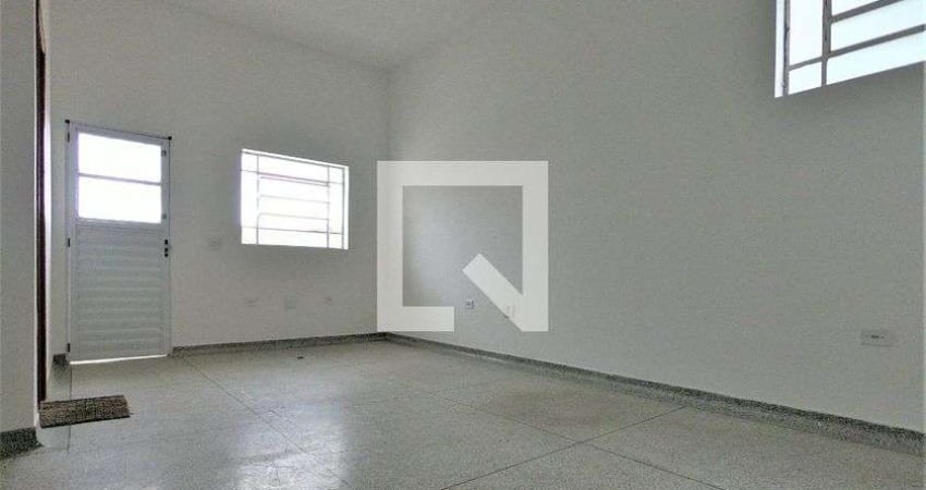 Kitnet / Stúdio para Aluguel - Jardim Arapongasn, 1 Quarto,  30 m² - Guarulhos