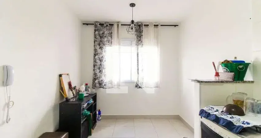 Apartamento para Aluguel - Parque Santa Rita, 2 Quartos,  32 m² - São Paulo