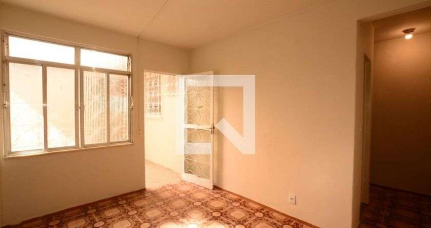 Casa para Aluguel - Brás de Pina, 1 Quarto,  65 m² - Rio de Janeiro