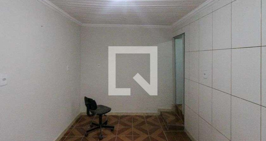 Apartamento para Aluguel - Sapopemba, 1 Quarto,  30 m² - São Paulo