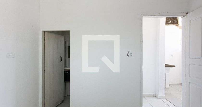 Casa para Aluguel - Vila Carrão, 1 Quarto,  70 m² - São Paulo