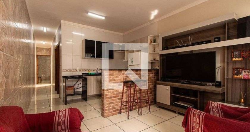 Casa para Aluguel - Jardim Eucaliptos, 2 Quartos,  50 m² - Sorocaba