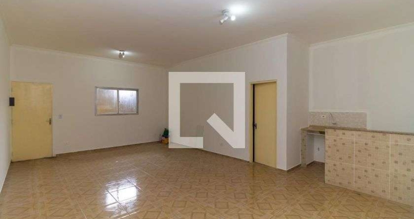Casa para Aluguel - Sapopemba, 1 Quarto,  40 m² - São Paulo