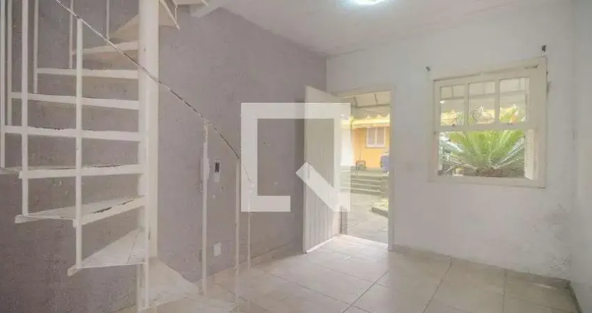 Casa / Sobrado em Condomínio para Aluguel - Bom Jesus, 1 Quarto,  200 m² - Porto Alegre