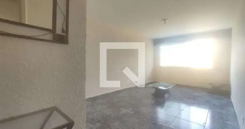 Apartamento para Aluguel - Taquara, 2 Quartos,  58 m² - Rio de Janeiro