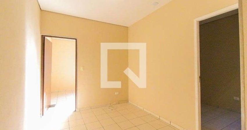 Casa para Aluguel - Parque Savoy City, 2 Quartos,  90 m² - São Paulo