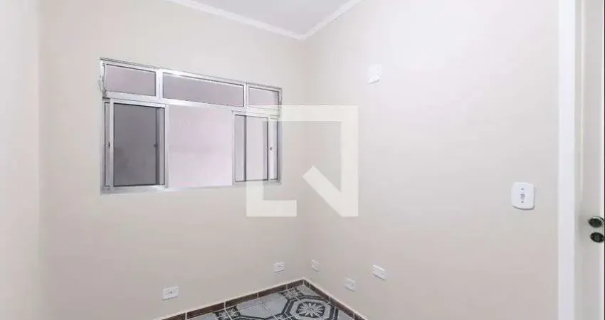 Casa para Aluguel - Itaquera, 2 Quartos,  49 m² - São Paulo