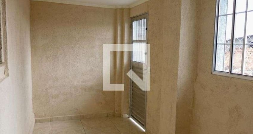 Casa para Aluguel - Jaguaribe, 2 Quartos,  70 m² - Osasco