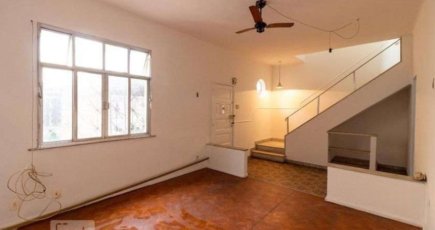 Casa para Aluguel - Madureira, 2 Quartos,  120 m² - Rio de Janeiro