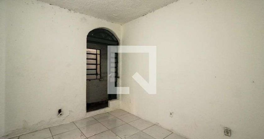 Kitnet / Stúdio para Aluguel - Nonoai, 1 Quarto,  30 m² - Porto Alegre
