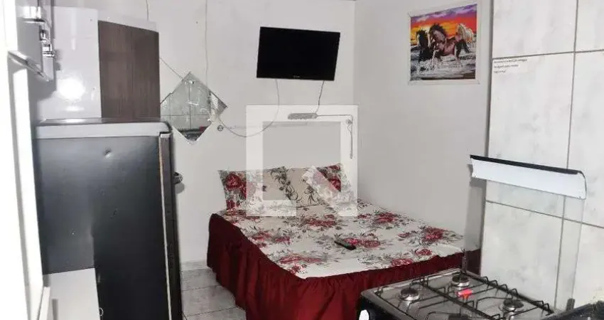 Kitnet / Stúdio para Aluguel - Vila Zat, 1 Quarto,  15 m² - São Paulo