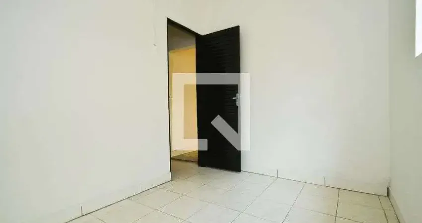 Kitnet / Stúdio para Aluguel - Cachoeirinha, 2 Quartos,  50 m² - Belo Horizonte