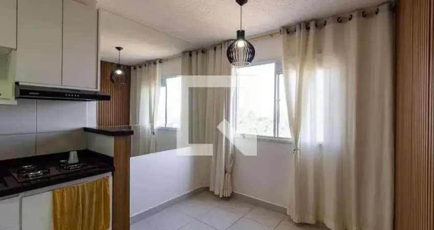 Apartamento para Aluguel - José Bonifácio, 2 Quartos,  32 m² - São Paulo