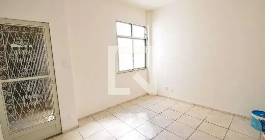 Apartamento para Aluguel - Piedade, 1 Quarto,  1 m² - Rio de Janeiro