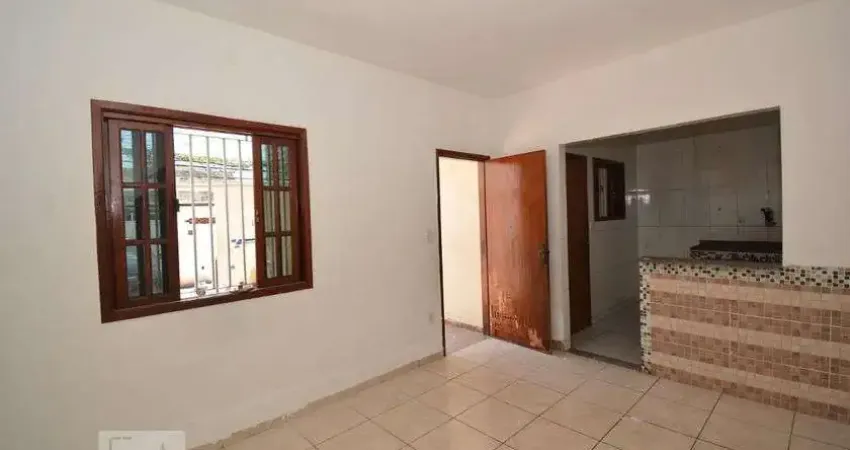 Casa para Aluguel - Oswaldo Cruz, 3 Quartos,  110 m² - Rio de Janeiro