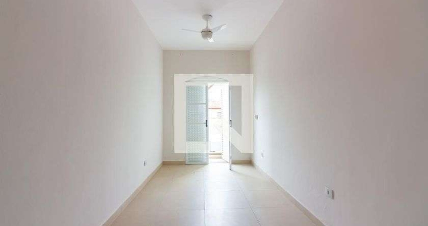 Casa para Aluguel - Bela Vista, 1 Quarto,  50 m² - Osasco