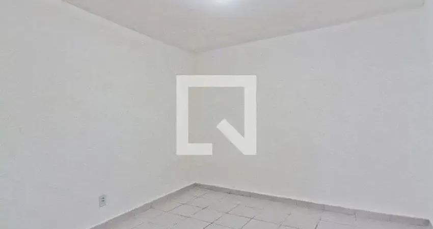 Casa para Aluguel - Parque São Domingos, 1 Quarto,  30 m² - São Paulo