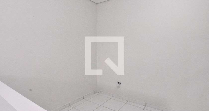 Kitnet / Stúdio para Aluguel - Sapopemba, 1 Quarto,  24 m² - São Paulo