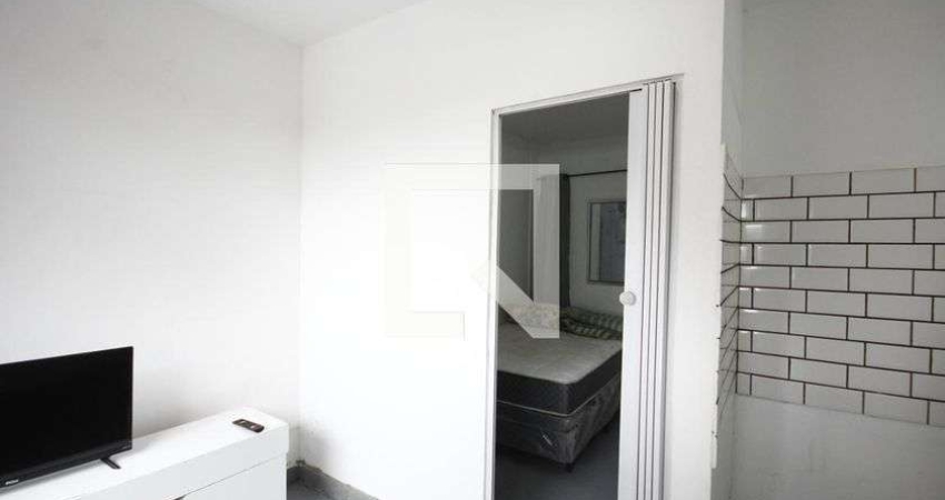 Kitnet / Stúdio para Aluguel - Liberdade, 1 Quarto,  35 m² - São Paulo