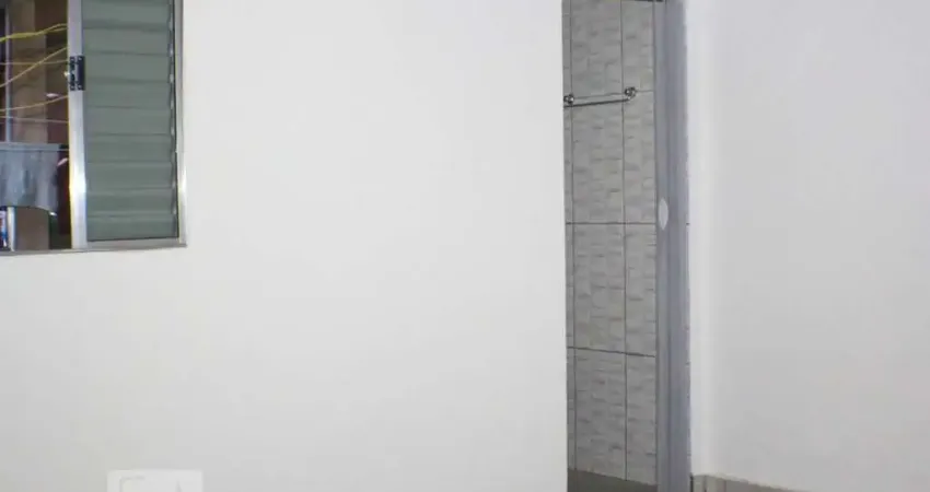 Casa para Aluguel - Vila Antonieta, 1 Quarto,  36 m² - São Paulo