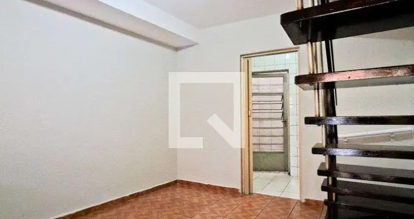 Casa / Sobrado em Condomínio para Aluguel - Jardim Vivann, 2 Quartos,  66 m² - São Paulo