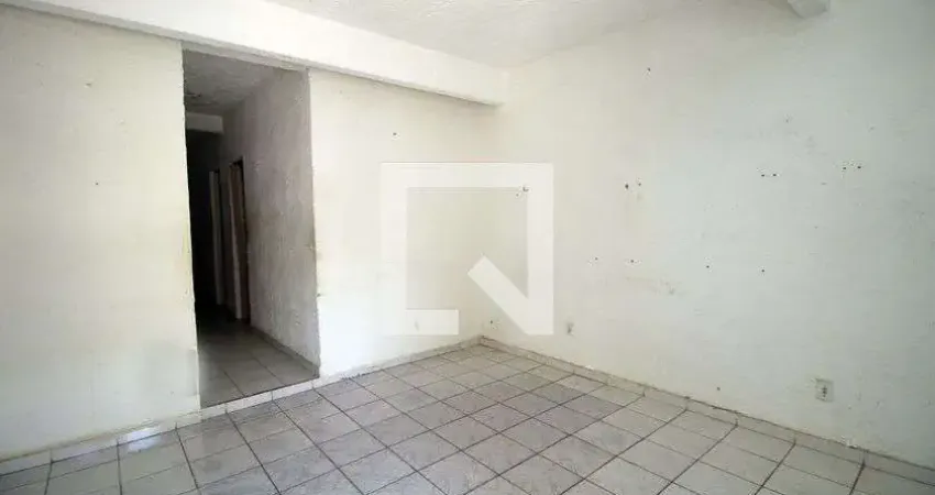 Casa para Aluguel - Penha, 3 Quartos,  65 m² - Rio de Janeiro