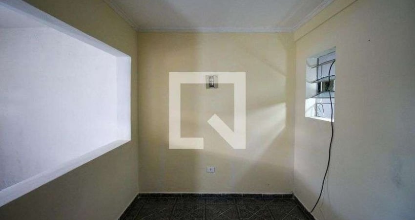 Apartamento para Aluguel - Itaim Paulista, 1 Quarto,  50 m² - São Paulo