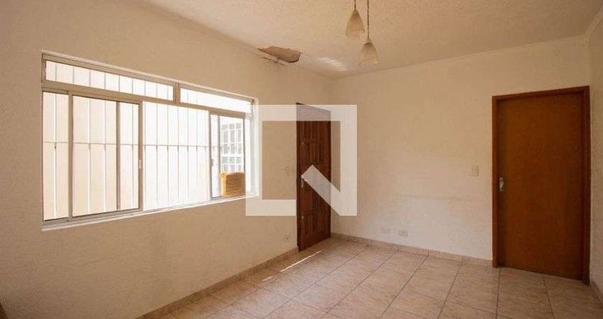 Casa para Aluguel - Vila Jacuí, 2 Quartos,  150 m² - São Paulo