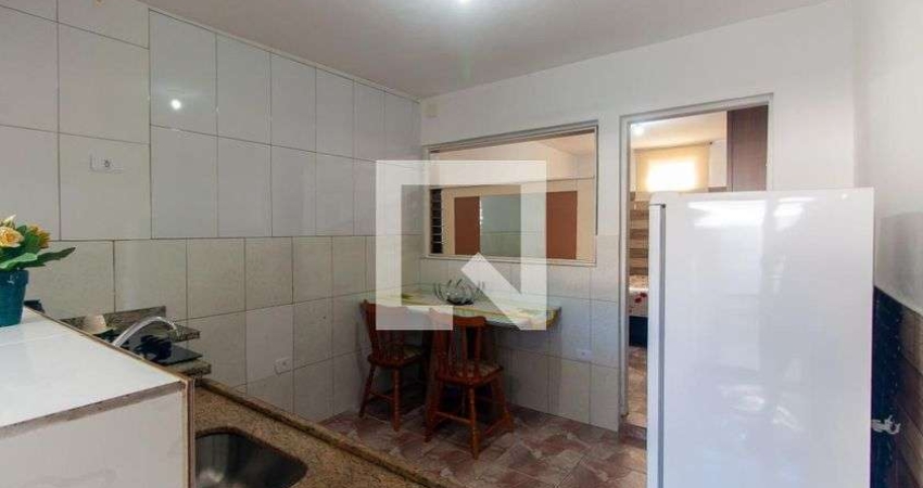 Casa para Aluguel - Sapopemba, 1 Quarto,  26 m² - São Paulo