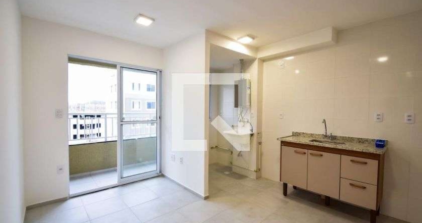 Apartamento para Aluguel - Del Castilho, 2 Quartos,  42 m² - Rio de Janeiro
