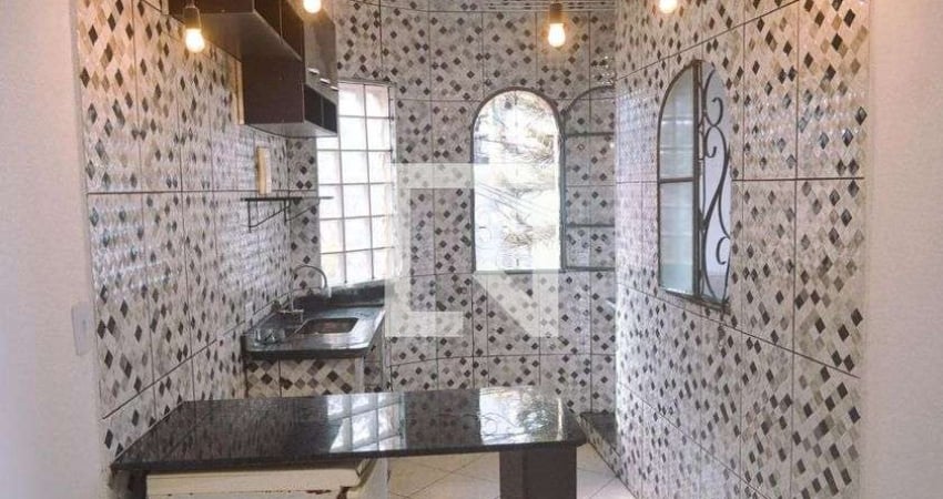 Casa para Aluguel - Vila Esperança, 1 Quarto,  30 m² - São Paulo