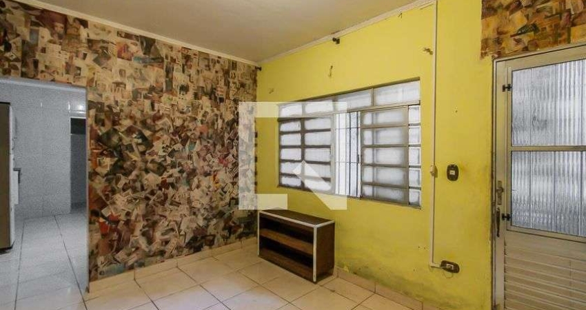 Casa para Aluguel - Jardim Santa Maria, 1 Quarto,  80 m² - São Paulo
